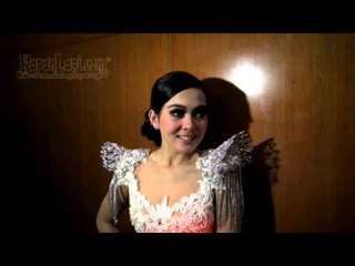 Syahrini Goyang Morena di Malaysia