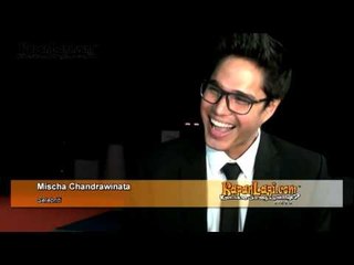 Mischa Chandrawinata Merasa Ganteng Kalau Pakai Jas
