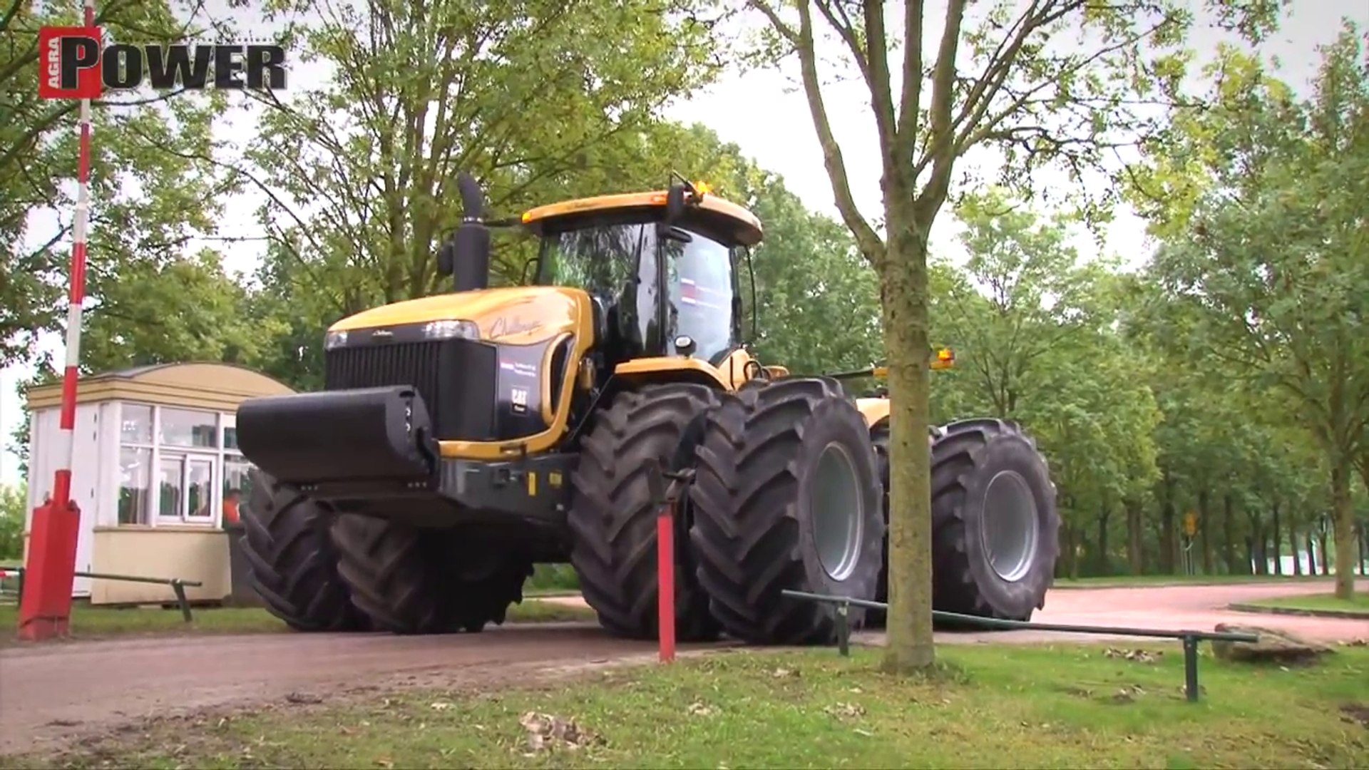 Biggest Tractor - Agco Challenger MT 975 B - video Dailymotion