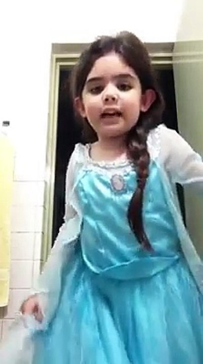 Waaaooo cute angle makeup artist