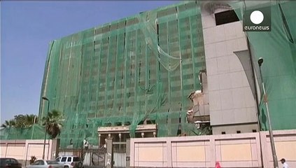 تخریب مقر حزب حسنی مبارک آغاز شد