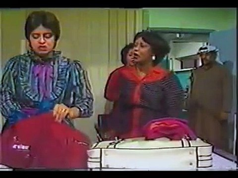 مسلسل الأسـوار - طيبة الفرج و ايمان العبيدي