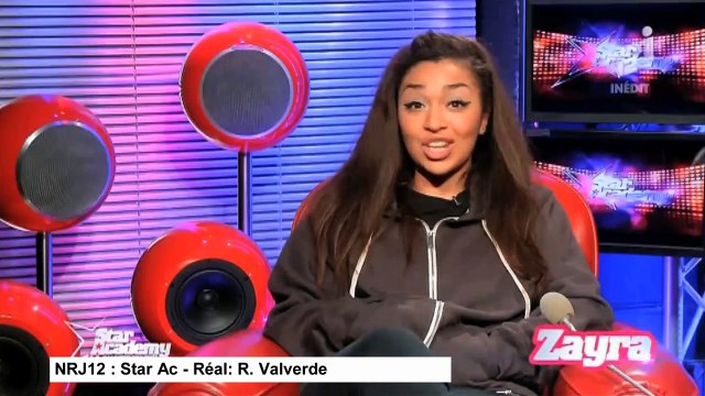 Fan de Conor Maynard hystérique, cours de pole dance, strip tease de Chtis... Zap