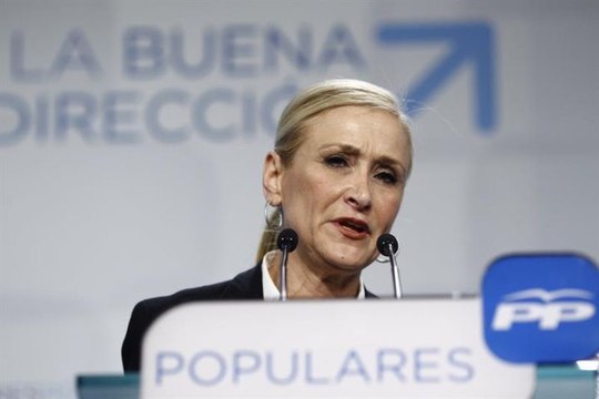 Cifuentes se reúne este lunes con C's y Podemos