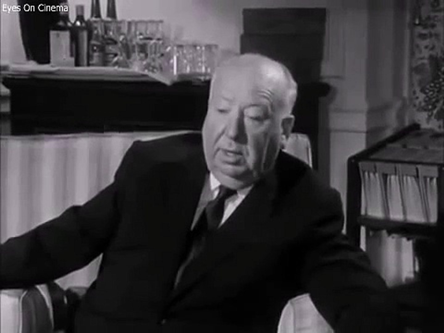 ⁣20 Minute 1966 ALFRED HITCHCOCK Interview on Filmmaking, Suspense, Nightmares & More!