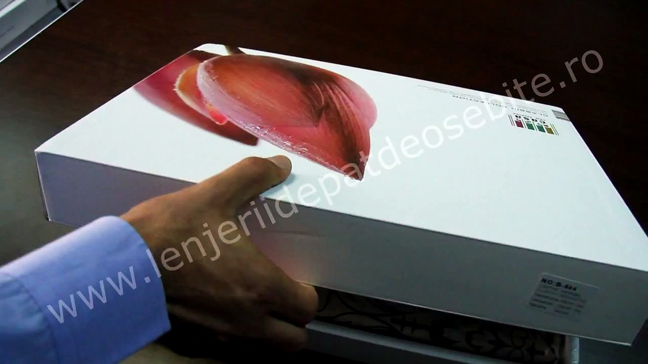 Lenjerii de pat din bumbac in alb si negru