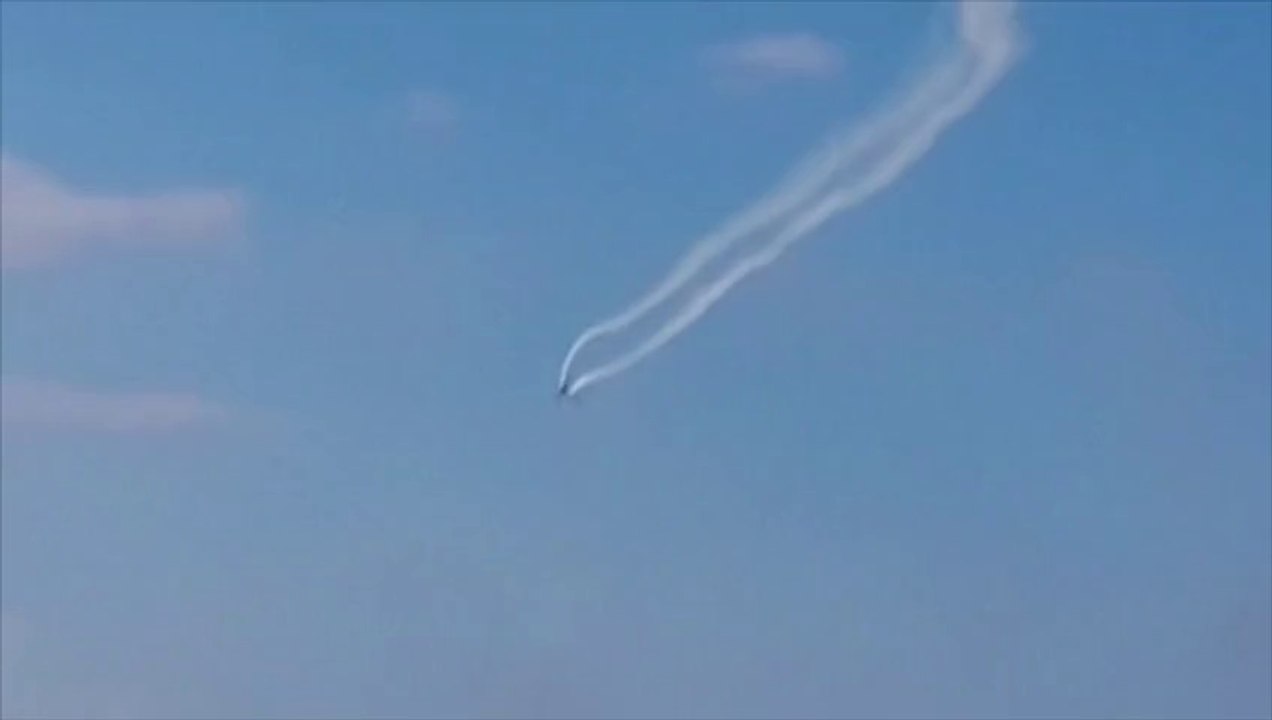 Collision meurtrière de deux avions de voltige en Italie