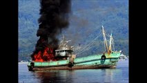 インドネシア海軍が密漁漁船を粉々に爆破！中国に甘すぎる日本以外の世界の反応が撃沈の嵐でクソワロタｗｗｗ
