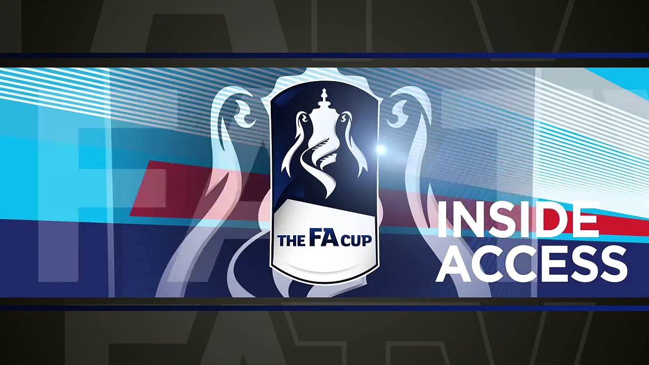 Alex Oxlade Chamberlain Makes A Wonderful Gesture For A Lucky Arsenal Fan