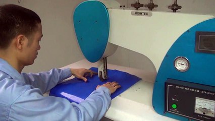 S400 Ultrasonic sealing machine with rolling sonotrode