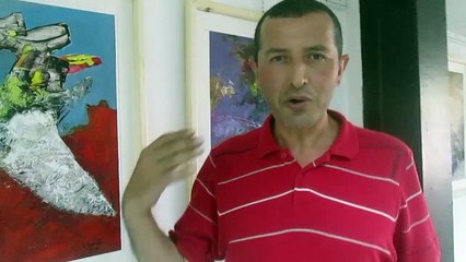 Ouchene Smail, artiste-peintre au centre culturel Mustapha Kateb