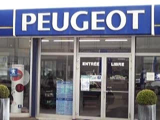 205 GTI Griffe en showroom