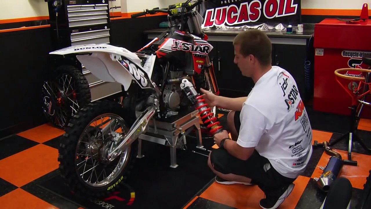 How To Remove a KTM Rear Shock TransWorld Motocross video Dailymotion