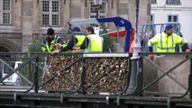 Paris breaks hearts with removal of 'love locks'