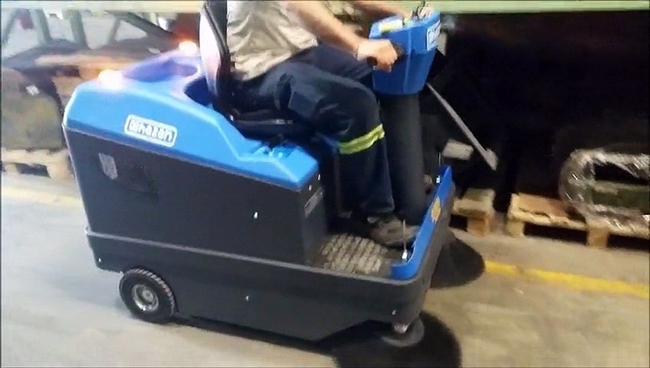 fabrika temizleme makinası, bataryalı sürücülü vakumlu süpürücü