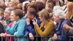 Prins Jaime en prinses Viktória komen aan bij de kerk in Apeldoorn