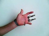 X-Fingers la prothèse de doigts artificiels
