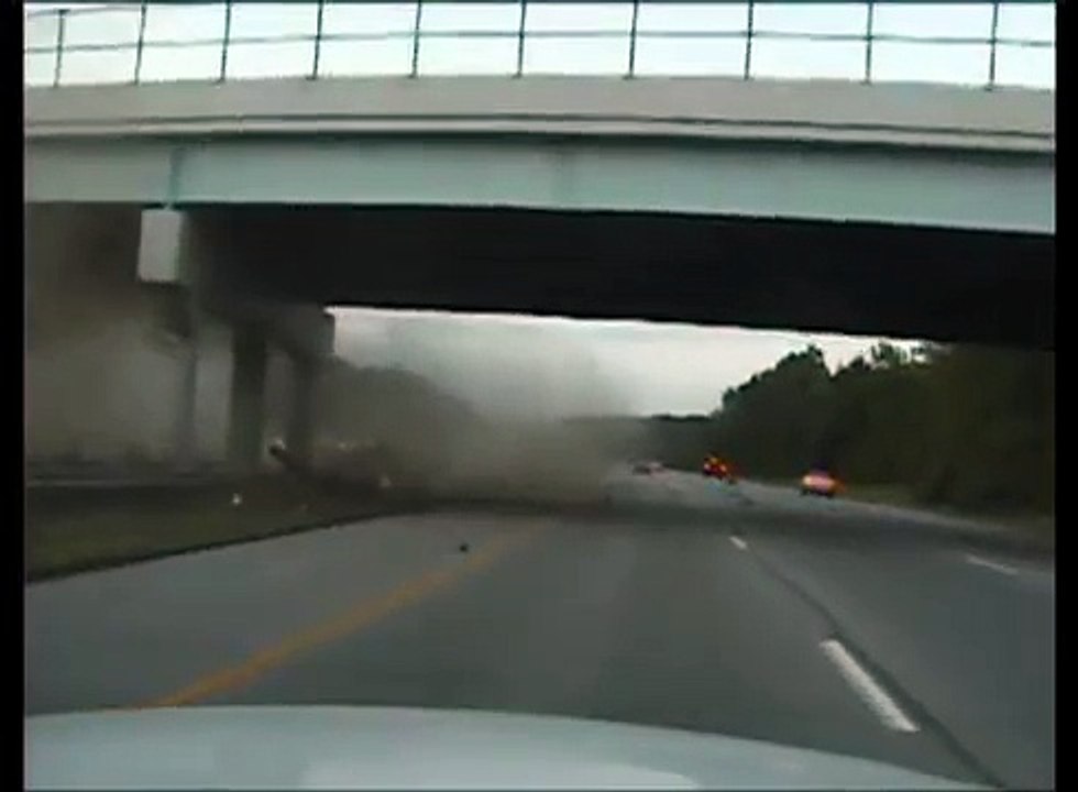 675 crash caught on tape