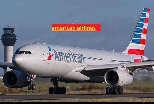 american airlines A330-200 Landing at barcelona runway 025R