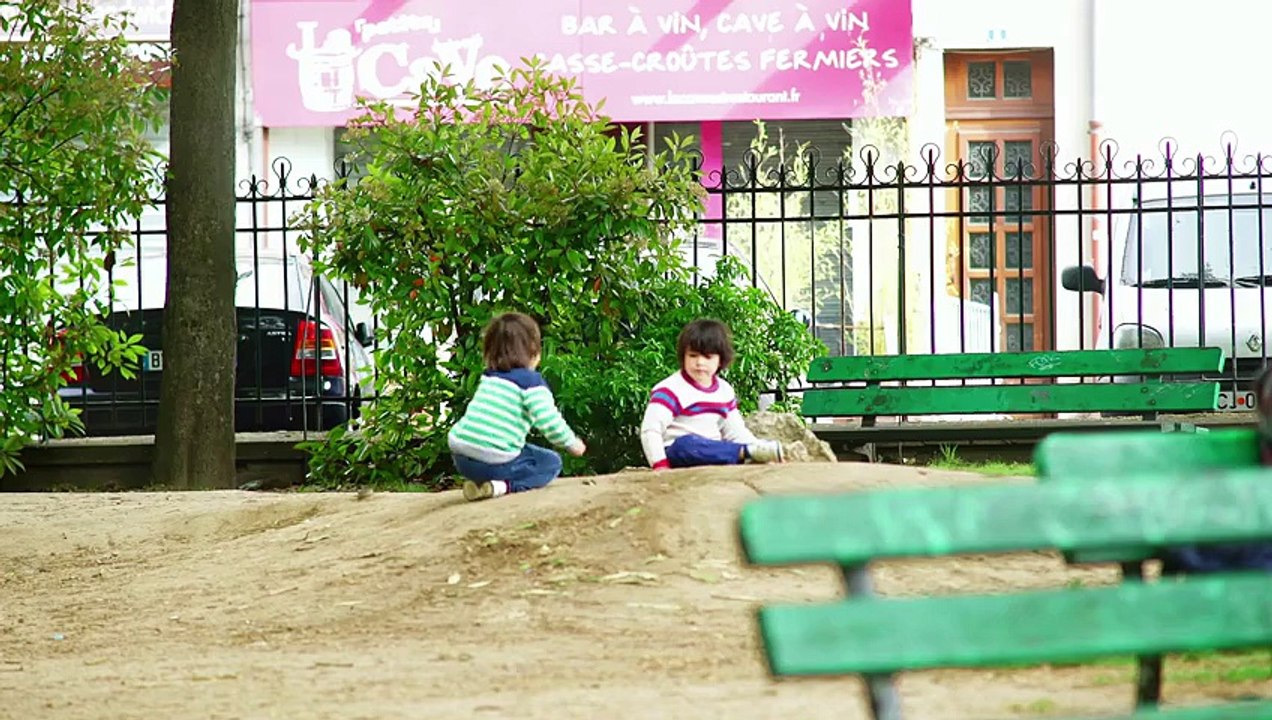 PARIS, un jour de baby-sitting S1- EP02