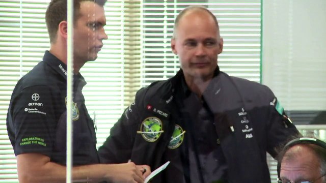 El Solar Impulse 2 aterriza en Japón por mal tiempo