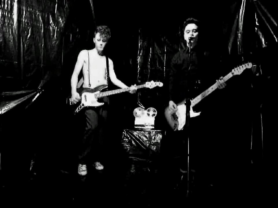 She Past Away - Kasvetli Kutlama ( High Quality Sound Version )