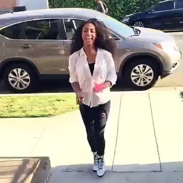 People who can't throw?syndication=228326