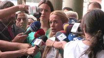 La esposa del opositor venezolano López denuncia el empeoramiento de su estado