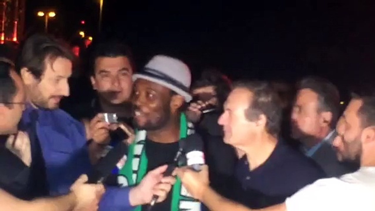 Δηλώσεις Εσιέν κατά την άφιξη στην Ελλάδα