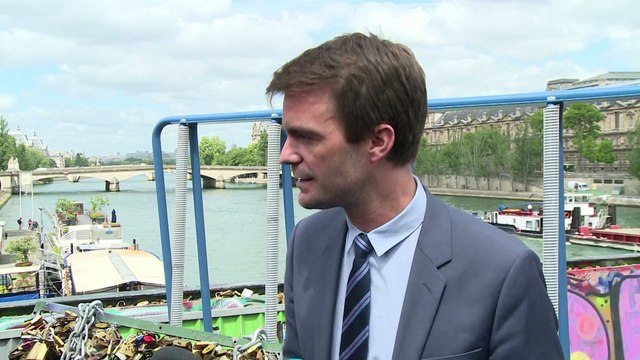 El Puente de las Artes de París liberado de los candados de amor