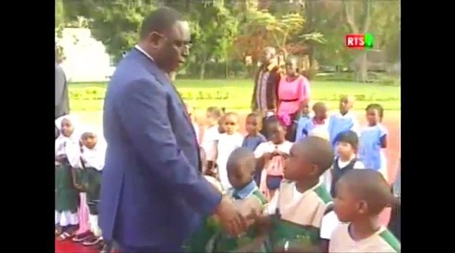 Levée des couleurs au Palais présidentiel et Discours du Président Macky Sall