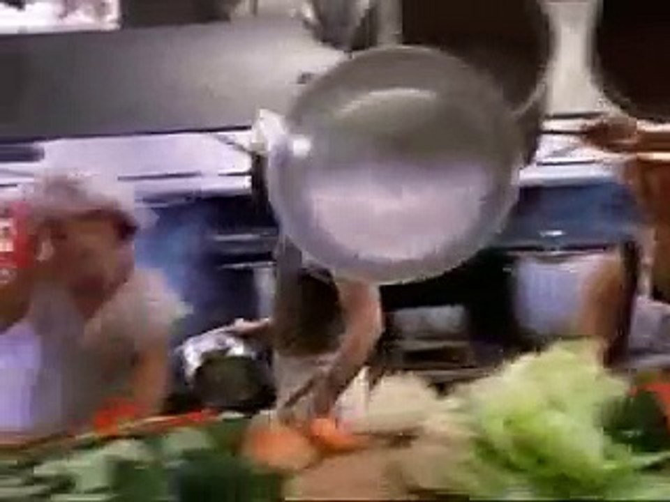 STOMP - Kitchen
