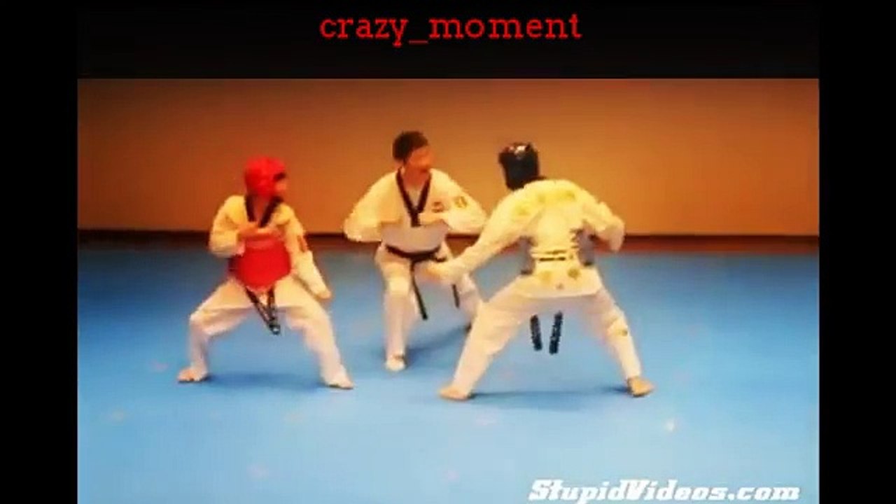 Funny Karate Dance Battle