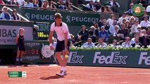 Novak Djokovic 3-0 Richard Gasquet: Hạ gục nhanh