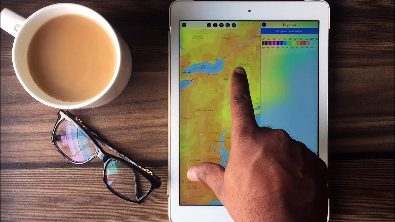 How Do Weather Maps Work in WeatherMate:  A Tutorial on Temperature Gradient Overlays