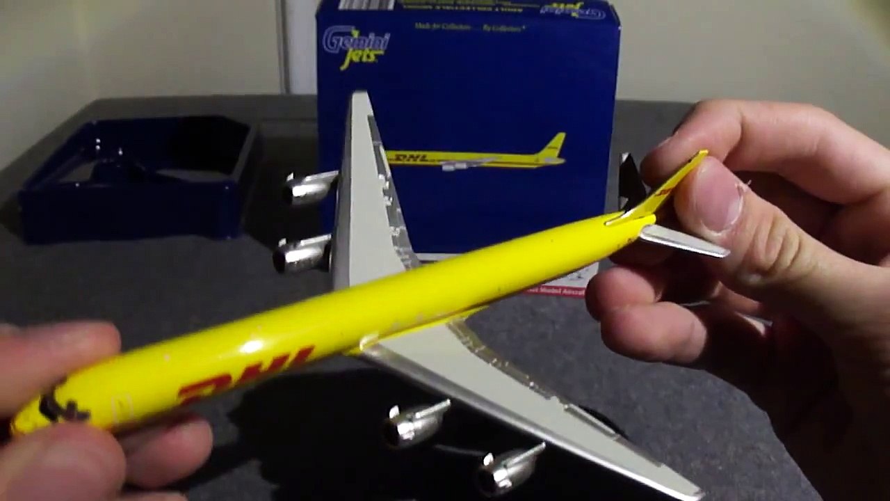 Unboxing Gemini Jets DHL Douglas DC-8-73 Model | 1:400 Scale