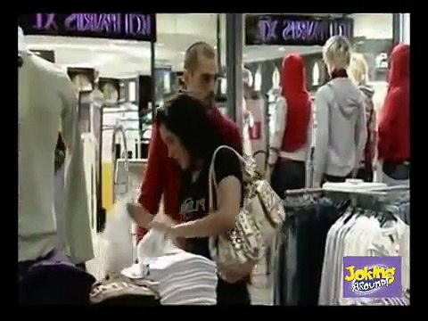 Video hài - Váy ngắn quá - Clip hài hước vô đối
