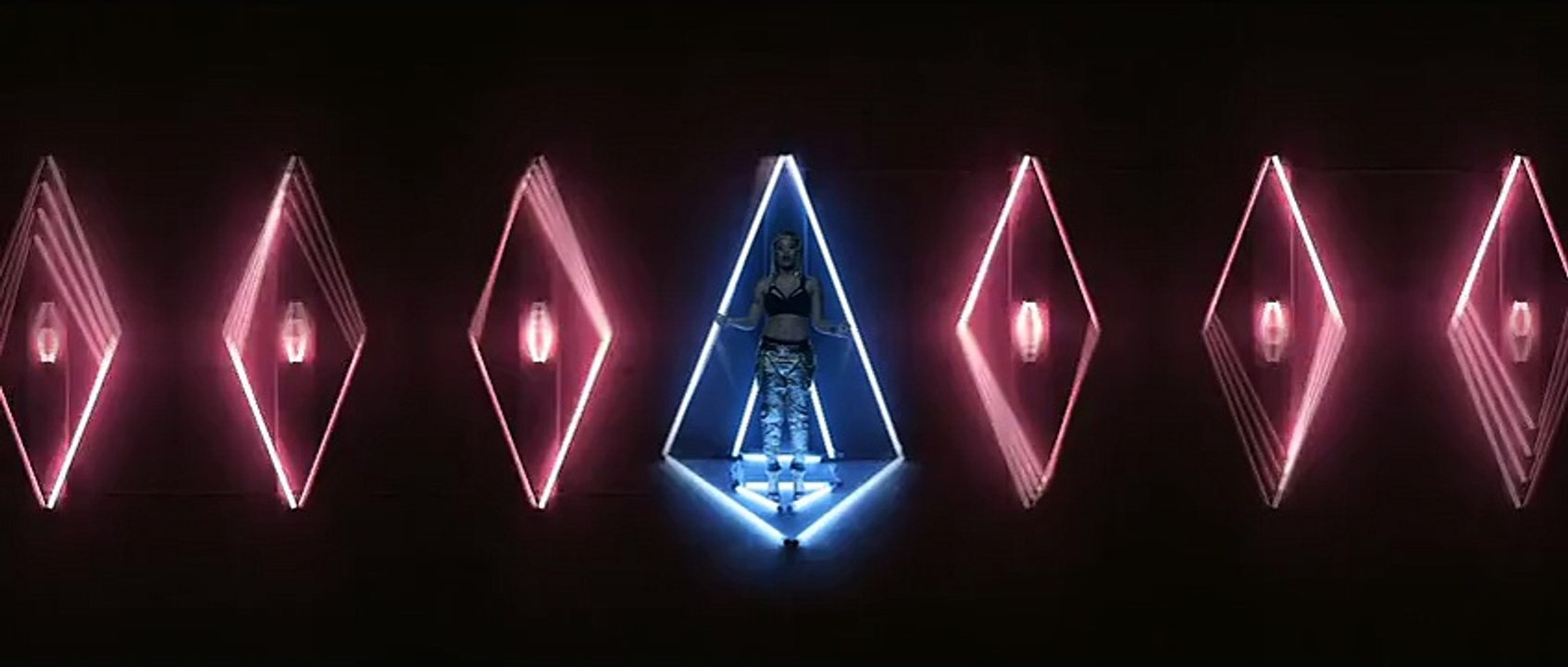 Keyshia Cole - N. L. U ft. 2 Chainz