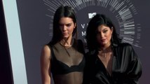 Kendall et Kylie Jenner lancent leur collection pour Topshop