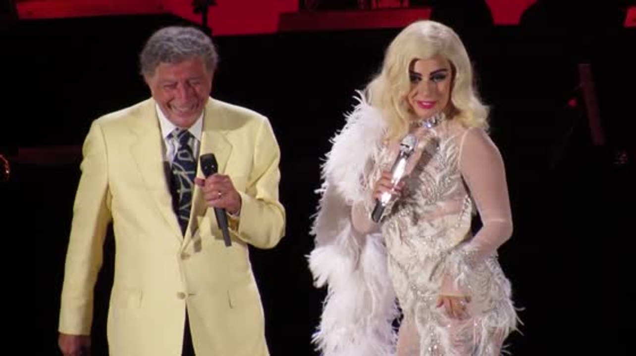 Lady Gaga äußert sich zu den Schwangerschaftsgerüchten