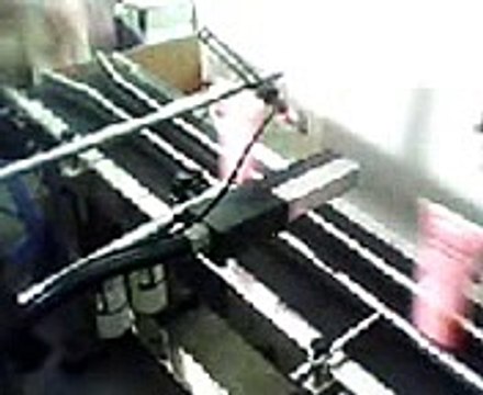 máy phun date trên tube nhựa, tube nhôm, chai lọ, lon, máy in phun trên tuýp mỹ phẩm, tupe hóa chất, dược phẩm