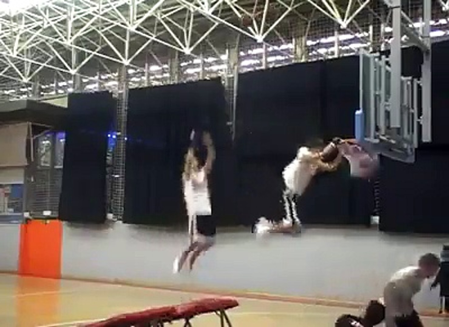 amazing basketball plays