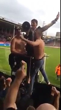 Mazzù chante une chanson paillarde