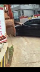 Voilà un voiturier qui n'aura sûrement pas de pourboire