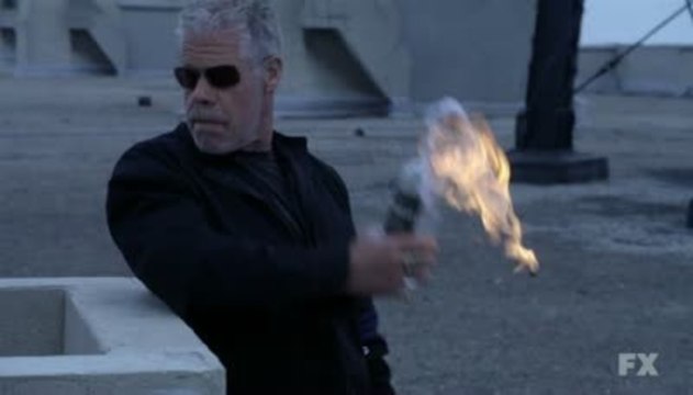 Sons of Anarchy [S3E10] : Firinne