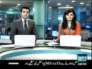 پولیس اہلکار ڈیوٹی چھوڑ کر ووٹوں کی گنتی میں مصروف؟؟؟ KPK