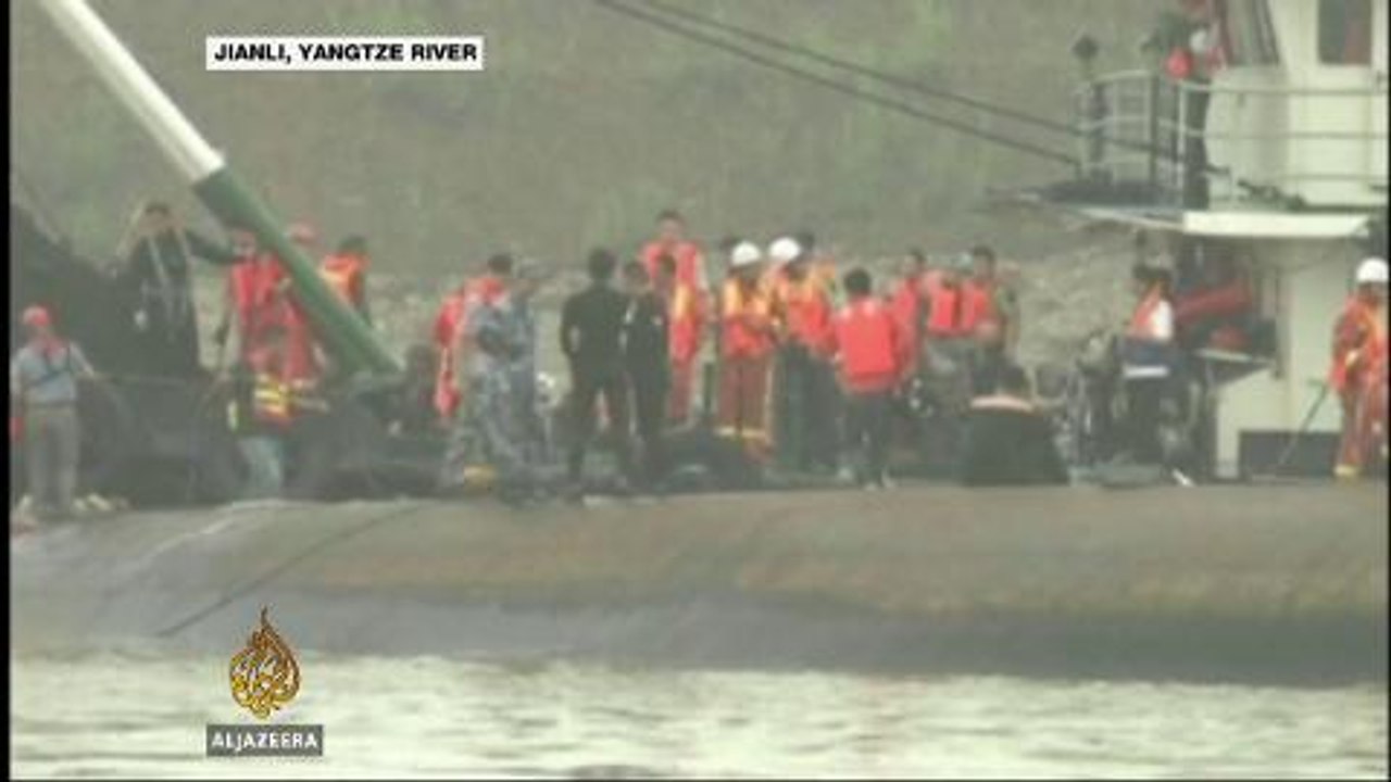 Over 400 missing in Yangtze River cruise ship disaster
