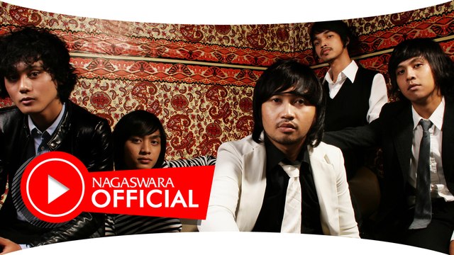 Hello Band - Dua Cincin - Official Music Video NAGASWARA