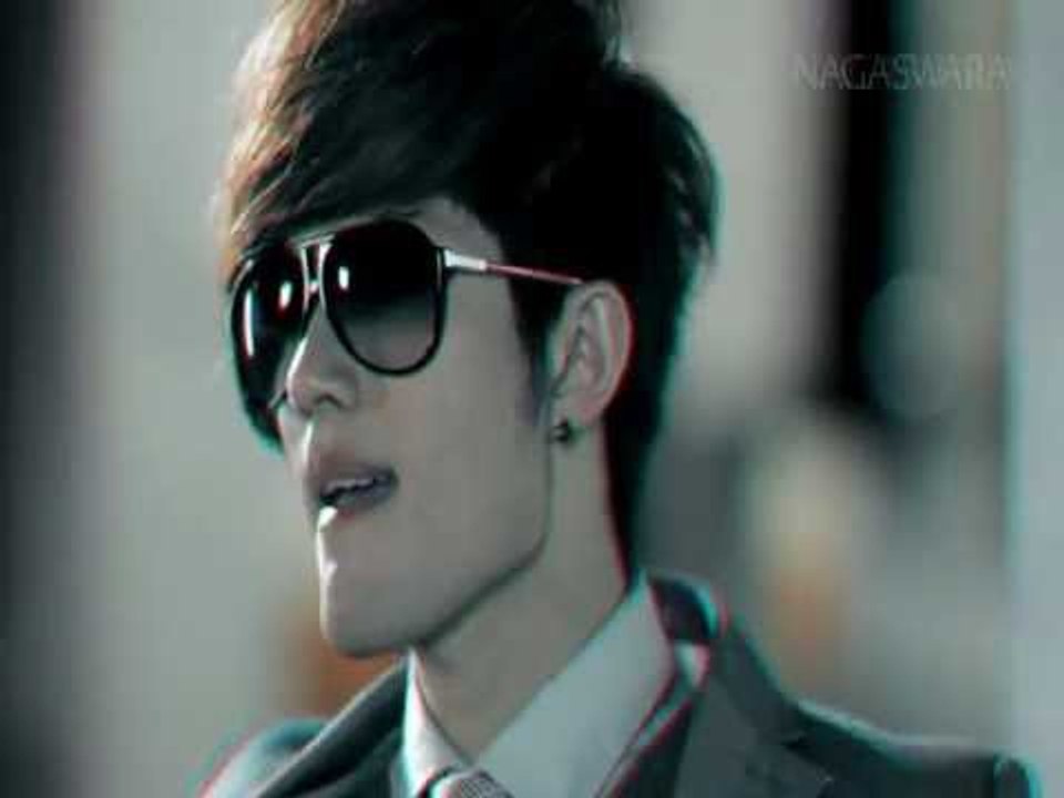 Hitz - Na Wa Neo (3D)