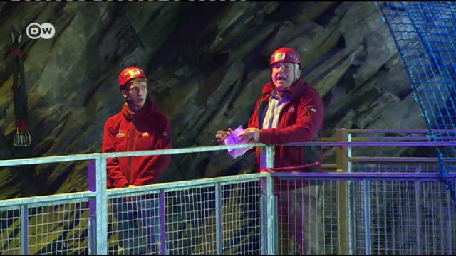 Camas elásticas en una gruta | Euromaxx